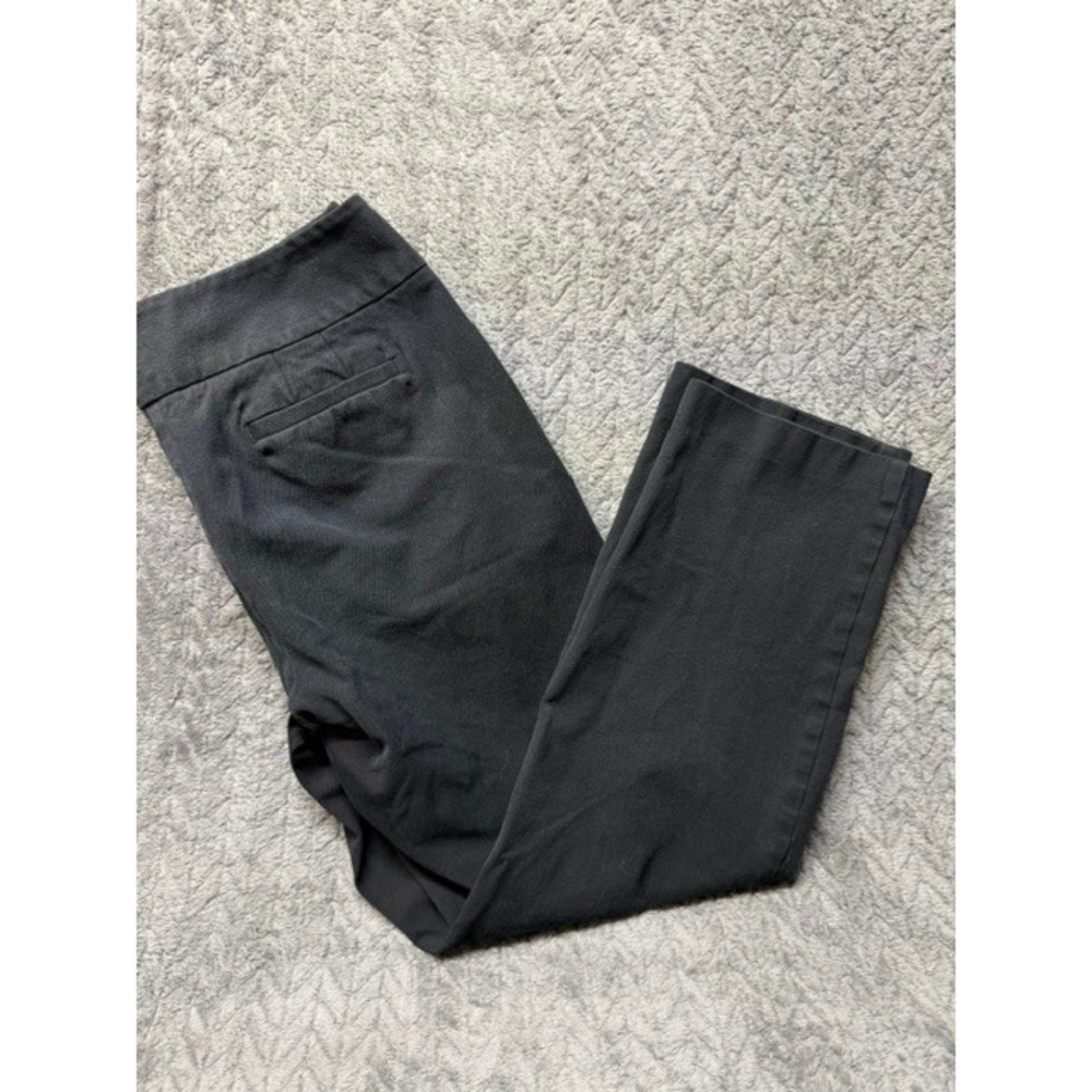 Chicos Platinum Black Crop Pants Size 1.5 Short Cotton Blend Stretch 0755